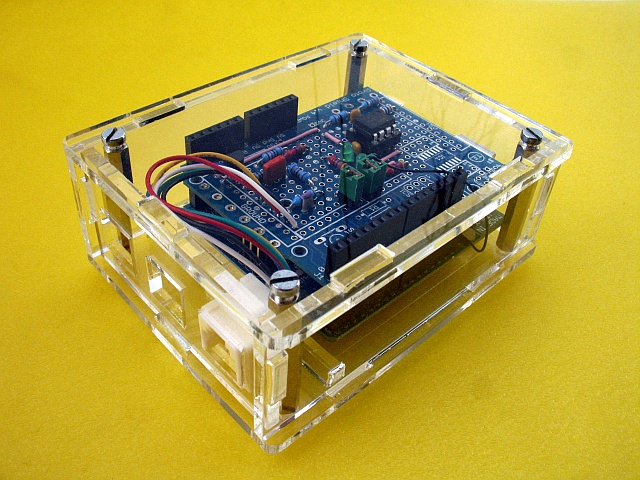 The Arduino and the Shield in an acryl glass housing